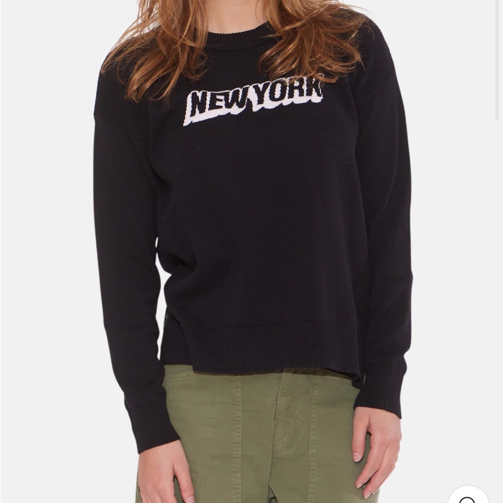Blue & Cream Black Crew Neck Sweater with New York Design
